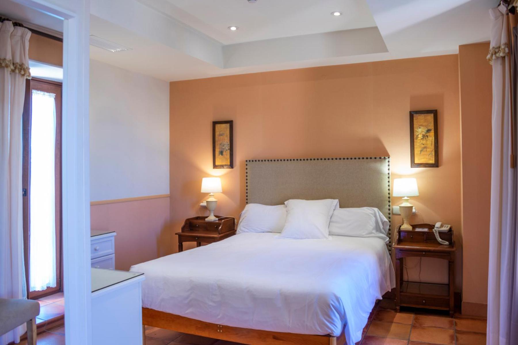 Hotel Veracruz Utrera Zewnętrze zdjęcie